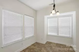 5763 Mossdale Ln, Charlotte, NC 28278 - Photo 6