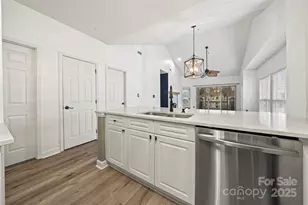 18832 Nautical Dr, Cornelius, NC 28031 - Photo 4