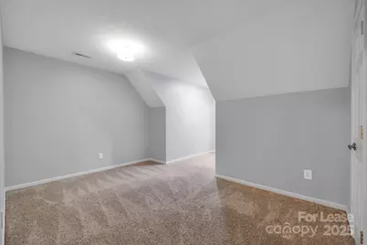 8041 Christmas Court, Charlotte, NC 28216 - Photo 32