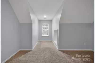 8041 Christmas Court, Charlotte, NC 28216 - Photo 34