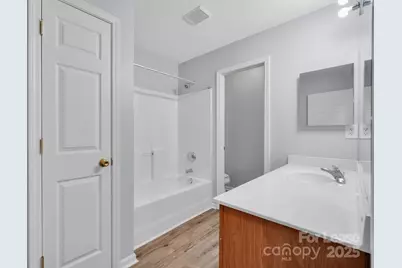 8041 Christmas Court, Charlotte, NC 28216 - Photo 28