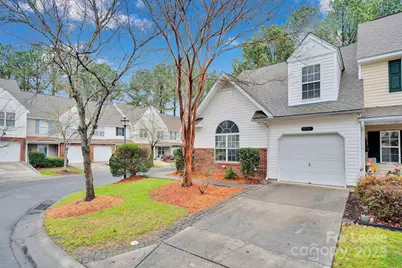8041 Christmas Court, Charlotte, NC 28216 - Photo 2