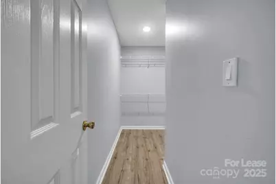 8041 Christmas Court, Charlotte, NC 28216 - Photo 20