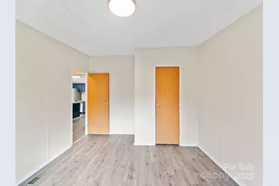 105 Satinwood Drive, Burnsville, NC 28714 - Photo 12