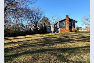 5601 Beaconsfield Road #30, Charlotte, NC 28214 - Photo 2