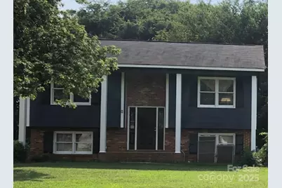 5601 Beaconsfield Road #30, Charlotte, NC 28214 - Photo 1