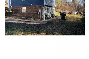 5601 Beaconsfield Rd, Charlotte, NC 28214 - Photo 4