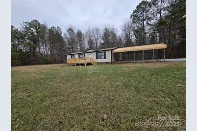 507 Liberty Lane, Taylorsville, NC 28681 - Photo 2