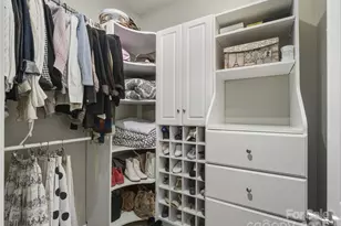 5822 Briggs Dr, Charlotte, NC 28269 - Photo 22