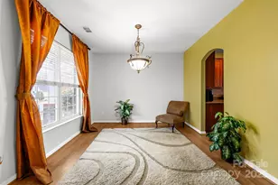 4124 Houldsworth Dr, Charlotte, NC 28213 - Photo 6