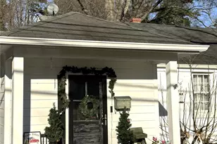 21233 Cornelius St, Cornelius, NC 28031 - Photo 2