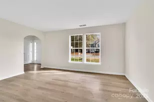 7730 Woodknoll Dr, Charlotte, NC 28217 - Photo 12