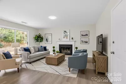 7730 Woodknoll Drive, Charlotte, NC 28217 - Photo 6