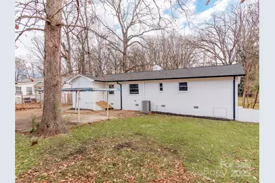 2025 Birchcrest Drive, Charlotte, NC 28205 - Photo 24