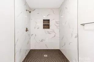 2025 Birchcrest Dr, Charlotte, NC 28205 - Photo 4