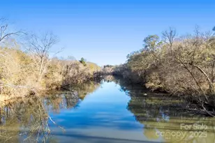 1102 Catawba Run Rd, Lowell, NC 28098 - Photo 6