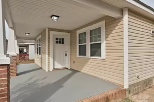 2822 Seymour Dr, Charlotte, NC 28208 - Photo 2