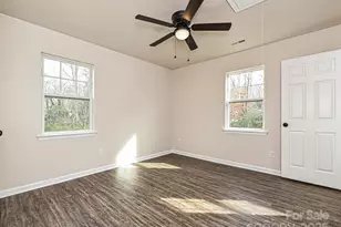 2822 Seymour Dr, Charlotte, NC 28208 - Photo 16