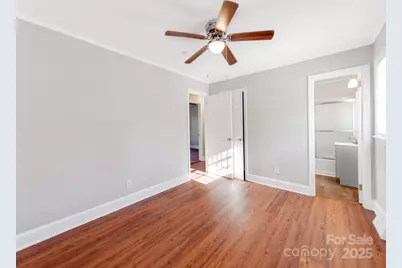 3918 Tipperary Place, Charlotte, NC 28215 - Photo 18