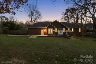 3973 Huntington Ct, Denver, NC 28037 - Photo 4