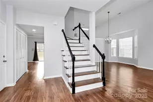 9105 Clifton Meadow Dr, Matthews, NC 28105 - Photo 4