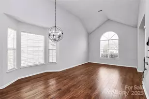 9105 Clifton Meadow Dr, Matthews, NC 28105 - Photo 6