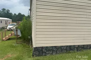 403 Fontana Ln, Spartanburg, SC 29303 - Photo 6