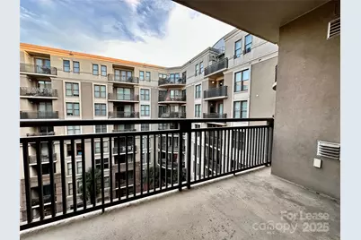 718 W Trade Street, Charlotte, NC 28202 - Photo 2