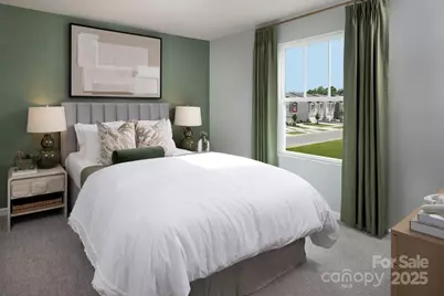 2112 Vinyasa Lane, Charlotte, NC 28215 - Photo 8