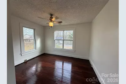 712 Griffin Avenue NW, Valdese, NC 28690 - Photo 16