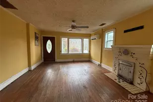 712 Griffin Ave NW, Valdese, NC 28690 - Photo 2