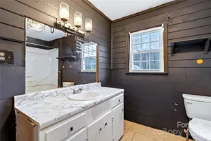 12231 N 226 Hwy, Bakersville, NC 28705 - Photo 10