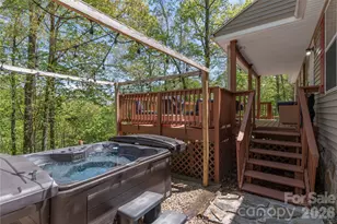 860 Creekside Dr, Maggie Valley, NC 28751 - Photo 34
