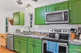 860 Creekside Dr, Maggie Valley, NC 28751 - Photo 10