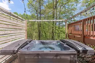 860 Creekside Dr, Maggie Valley, NC 28751 - Photo 4
