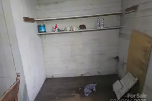 154 E Lacy St, Chester, SC 29706 - Photo 4