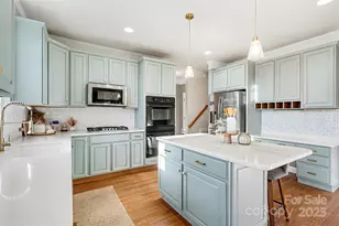 9915 Nicole Ln, Charlotte, NC 28269 - Photo 16