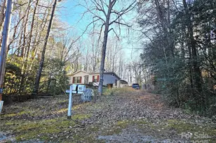 206 Benjamin Dr, Dallas, NC 28034 - Photo 2