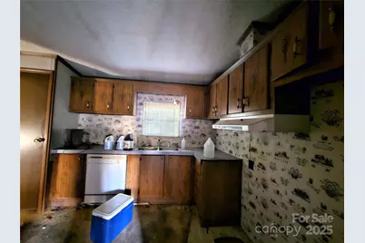 206 Benjamin Drive, Dallas, NC 28034 - Photo 18