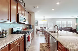 1909 Sapphire Meadow Dr, Fort Mill, SC 29715 - Photo 10