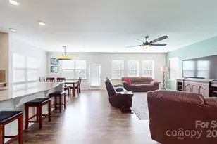 1909 Sapphire Meadow Dr, Fort Mill, SC 29715 - Photo 12