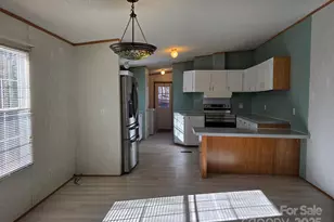 129 Oak Trails Pass, Leicester, NC 28748 - Photo 18