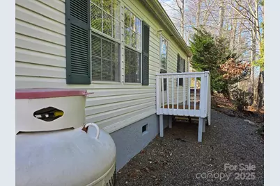 129 Oak Trails Pass, Leicester, NC 28748 - Photo 12