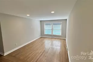 3813 Woodgreen Terrace, Charlotte, NC 28205 - Photo 6