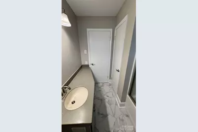 3813 Woodgreen Terrace, Charlotte, NC 28205 - Photo 10