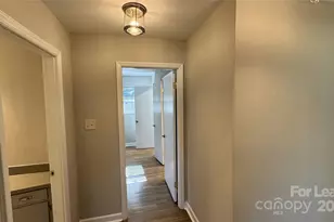 3813 Woodgreen Terrace, Charlotte, NC 28205 - Photo 8