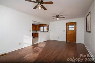 897 Calloway Rd, Lincolnton, NC 28092 - Photo 8