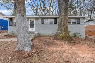 235 Edgegreen Dr, Charlotte, NC 28217 - Photo 4