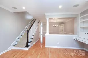 225 S Chase St, Charlotte, NC 28207 - Photo 8