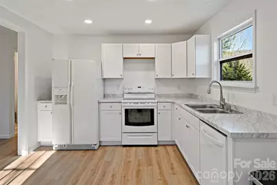 29 Alexander Street, Black Mountain, NC 28711 - Photo 18